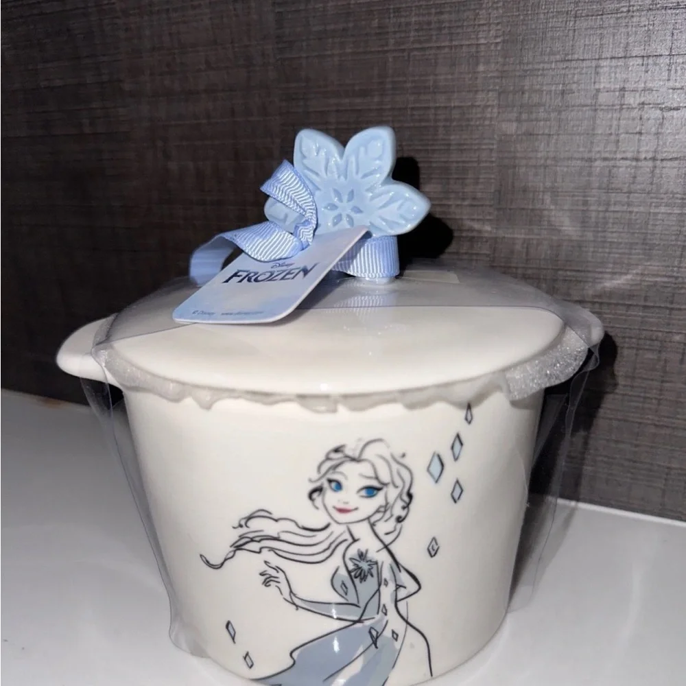 Rae Dunn Disney Frozen Baking Dish